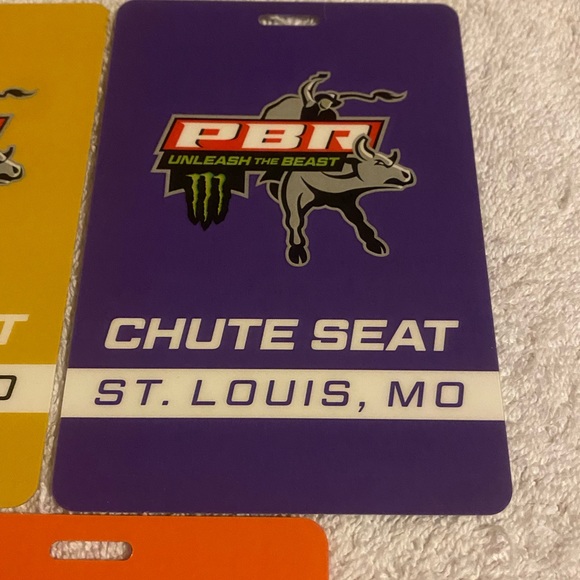 Professional Bull Riding St Louis Passes Collector’s Purposes - Picture 4 of 4